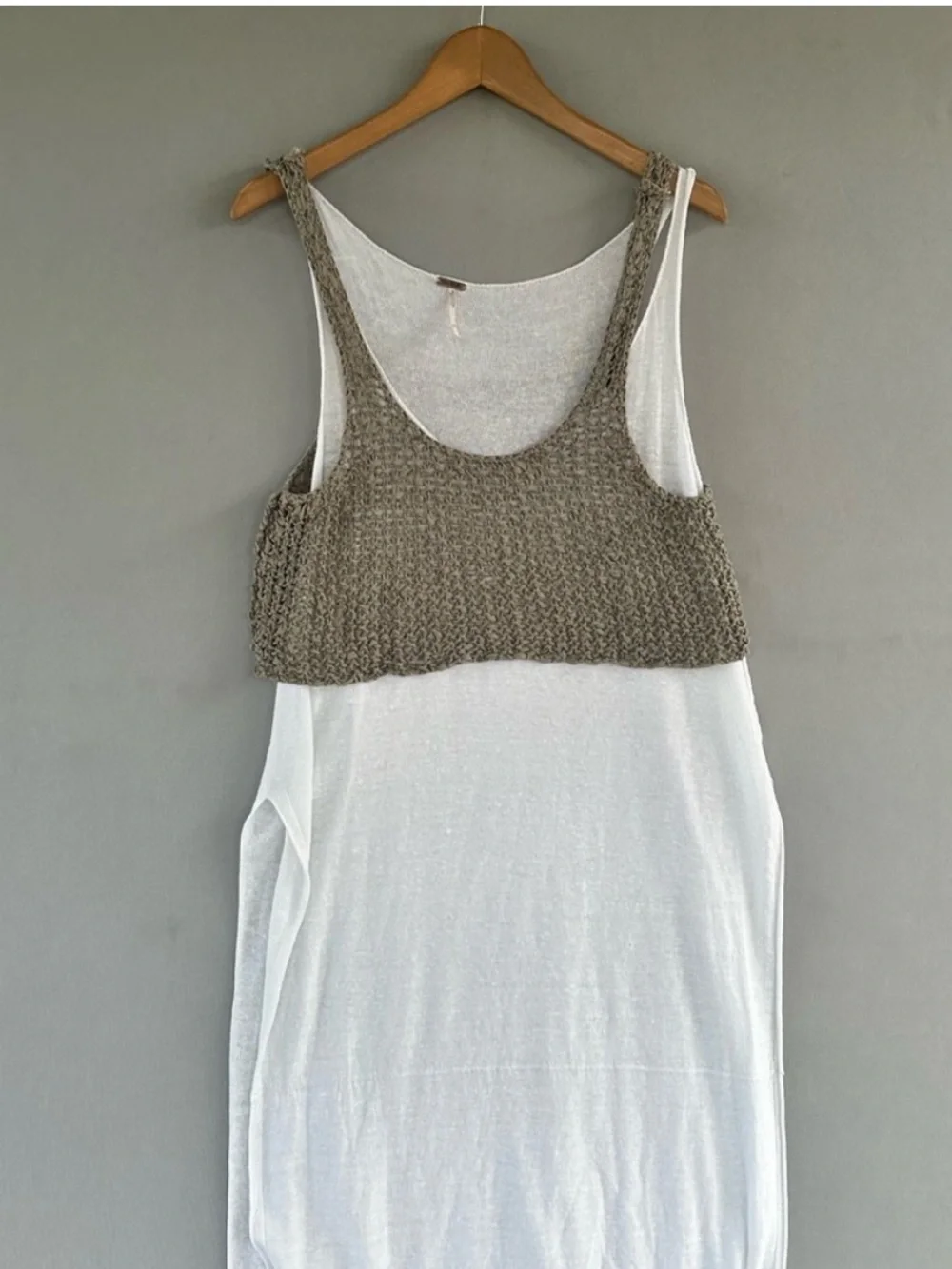 FREE PEOPLE Two Tone Sweater Tank Ivory Medium Excellent Condition